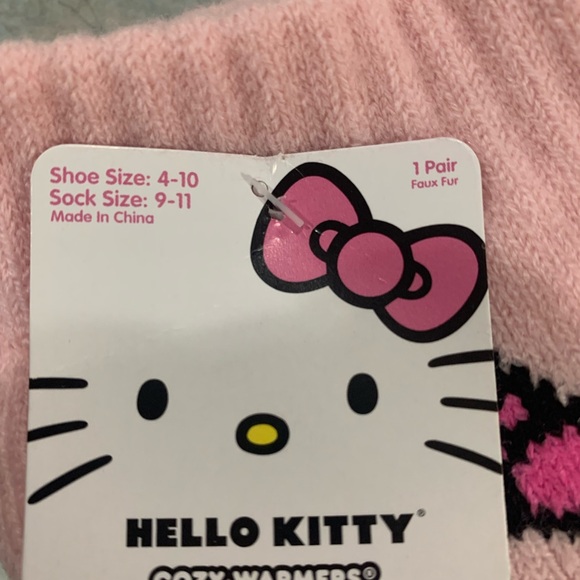 Hello Kitty cozy socks - Picture 2 of 3
